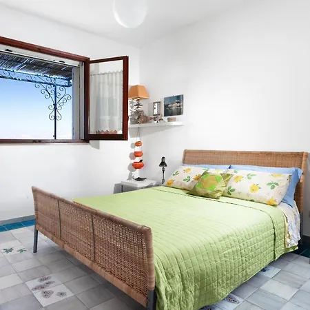 Il Respiro Del Mare Con Vista Capri Holiday home *